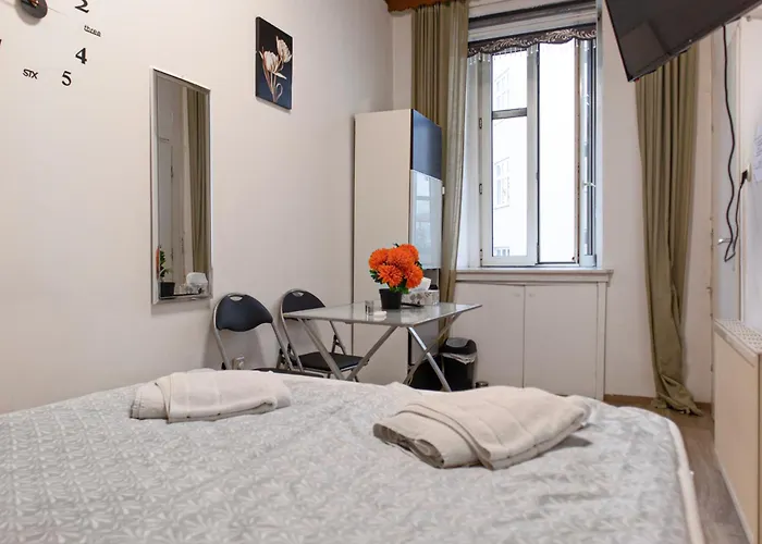 Διαμέρισμα Comfortable Private Near Danube And Millennium