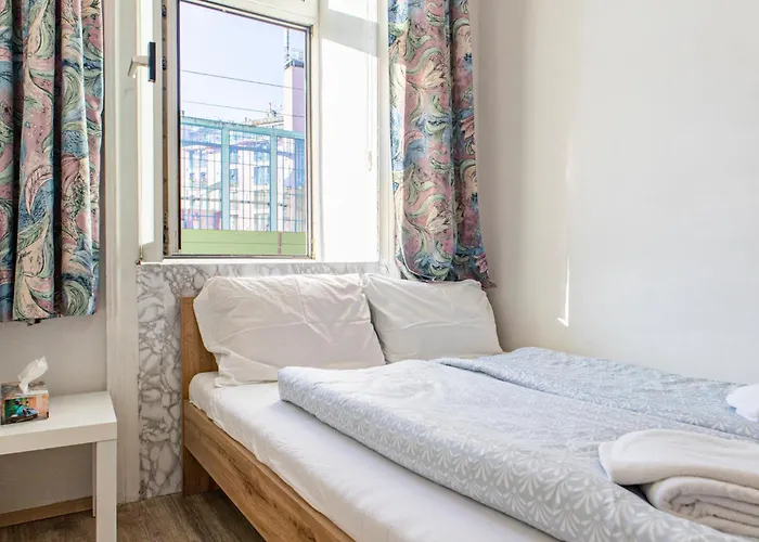 Διαμέρισμα Comfortable Private Near Danube And Millennium *